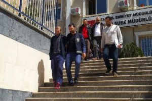 Avda vurulan gencin &ouml;l&uuml;m&uuml;:  4 akrabası g&ouml;zaltına alındı
