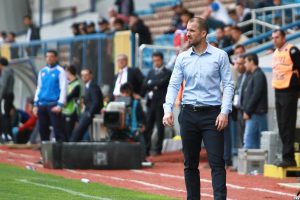 Bursaspor Teknik Direkt&ouml;r&uuml; Er: Ayağa kalktık, şimdi koşma zamanı