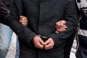 Yunanistan'a ka&ccedil;ma girişimindeyken yakalandı
