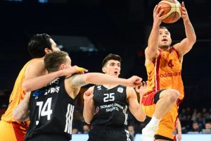 Galatasaray, Beşiktaş'ı mağlup etti