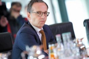 Almanya ile se&ccedil;im krizi! 'İzin vermeyeceğiz'