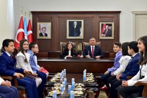 Yılmaz: T&uuml;rkiye son 200 yıllık tarihinin en g&uuml;&ccedil;l&uuml; d&ouml;neminde