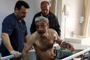 &Ccedil;ay ocağında baltalı bı&ccedil;aklı kavga!