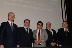 Bursa'da bakır tencere ile başladığı &uuml;retimi bronz &ouml;d&uuml;le taşıdı