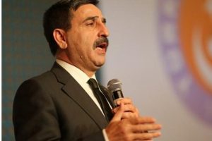 T&uuml;rkiye Kamu-Sen'in yeni genel başkanı Kahveci oldu