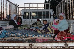 Deprem b&ouml;lgesi Samsat'ta okullar tatil edildi