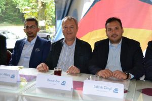Almanya'daki T&uuml;rklerden destek &ccedil;ağrısı