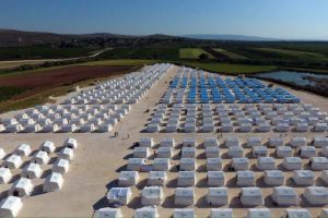 Doğu Guta m&uuml;ltecileri i&ccedil;in kamplar kuruluyor