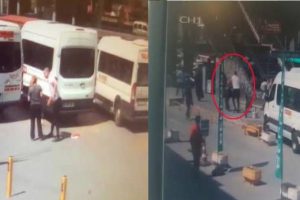 Herkesin ortasında darp etti, kimse umursamadı