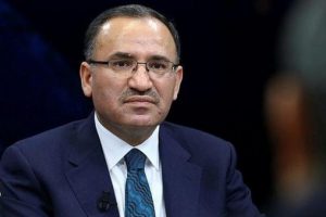 Bozdağ: "T&uuml;rkiye'nin i&ccedil;işlerine ve se&ccedil;imlere a&ccedil;ık m&uuml;dahaledir"