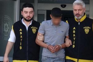 Kiraladıkları arabanın plakası ele verdi