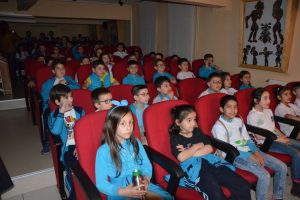 Bursa Karag&ouml;z M&uuml;zesi'nde &ouml;ğrendi İngiltere'de tanıtacak