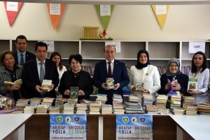 Bursa'da 'Bir kitap yolla, bin &ccedil;ocuk okusun' kampanyası