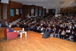 Bursa'da "T&uuml;rkiye: Kadim Medeniyet, K&uuml;resel Misyon" s&ouml;yleşisi
