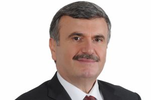 B&uuml;y&uuml;kşehir Belediye Başkanı istifa etti