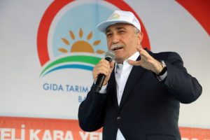 Fakıbaba: Kaba yem ihtiyacının y&uuml;zde 40'ı Şanlıurfa'dan