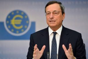 Draghi: Ekonomik b&uuml;y&uuml;me ılımlı seyrediyor