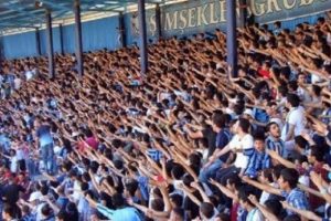 Adana Demirspor'dan taraftara destek &ccedil;ağrısı