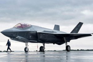 F-35'lerin T&uuml;rkiye'ye teslimatını engellemek i&ccedil;in...