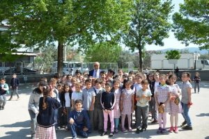 Bursa İznik Belediyesi'den eğitim kurumlarına destek
