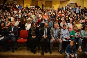 Bursa Yıldırımlı miniklerden duygusal g&ouml;steri