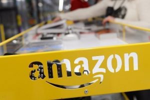 Amazon hisseleri tarihinin en y&uuml;ksek d&uuml;zeyini g&ouml;rd&uuml;
