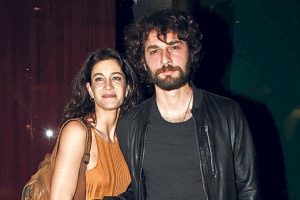 Berrak T&uuml;z&uuml;nata&ccedil;: İlişkimizin adı sevgililik