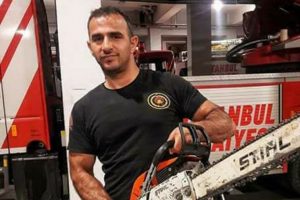 Yaralanan itfaiyeci yaşam m&uuml;cadelesi veriyor
