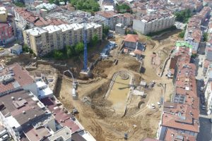 Bursa'da yeşille mavinin buluşacağı "Sular Vadisi" hızla y&uuml;kseliyor