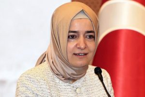 Bakan Kaya: Bize d&uuml;şen &ccedil;ok &ccedil;alışmaktır