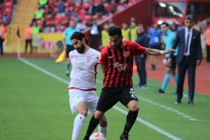 Eskişehir'de 4 gol var, kazanan yok