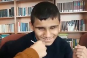 Bursa'da kanser hastası &ouml;ğrencinin son g&ouml;r&uuml;nt&uuml;leri ağlattı!