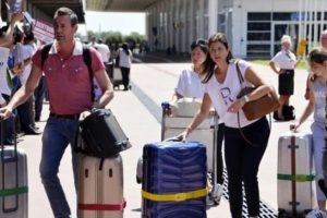Antalya 1 milyon barajını aştı