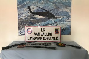 Van ve Bursa emniyetinden ortak operasyon: 14 g&ouml;zaltı