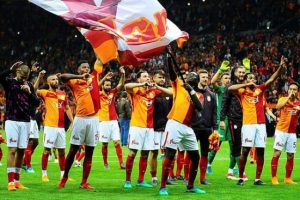 Galatasaray'da ilk şampiyonluk heyecanı