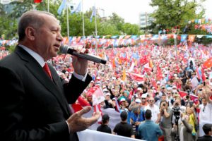 Erdoğan: Bunlar siyaseti rezil ettiler