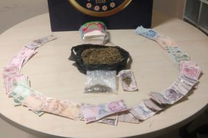 Bursa'da hastanede çalışan memur uyuşturucu ticaretinden yakalandı