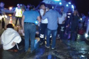 Karaman'da yolcu otobüsü devrildi: Çok sayıda ölü ve yaralı var