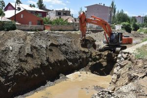 Y&uuml;ksekova'nın 'can damarı' modern g&ouml;r&uuml;n&uuml;me kavuşacak