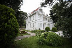 Bursa Atatürk Evi Müzesi'nin tapusu sergileniyor