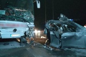 İstanbul-Bursa seferini yapan otobüs faciadan döndü: 3 yaralı