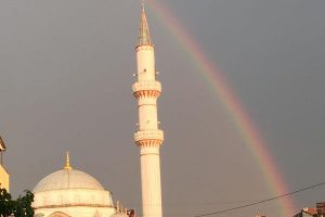 Bursa'da gökkuşağı güzelliği