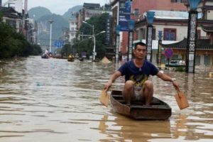 Çin'de sel 23 milyon insanı etkiledi