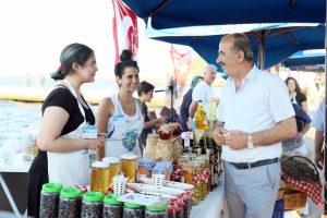 Bursa Tirilye'de Zeytin Şenliği coşkusu yaşandı