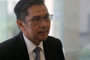 Kayıp Malezya uçağı hakkındaki raporun ardından istifa kararı