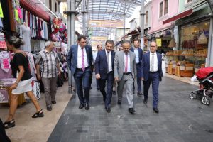 Bursa'ya 'Kırmızı dipli mumla' yağlı güreş daveti