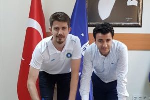 Bursa Büyükşehir'de voleybolda iki transfer daha