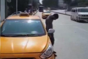 Kasımpaşa'da bir taksici görenleri korkuttu