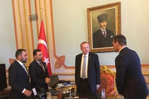 Eski futbolculardan Erdoğan'a ziyaret