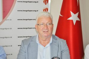İnegölspor Teknik Direktörü Ertekin: "Bursaspor'dan istediğimiz oyuncular gelirse kalitemiz artacak"